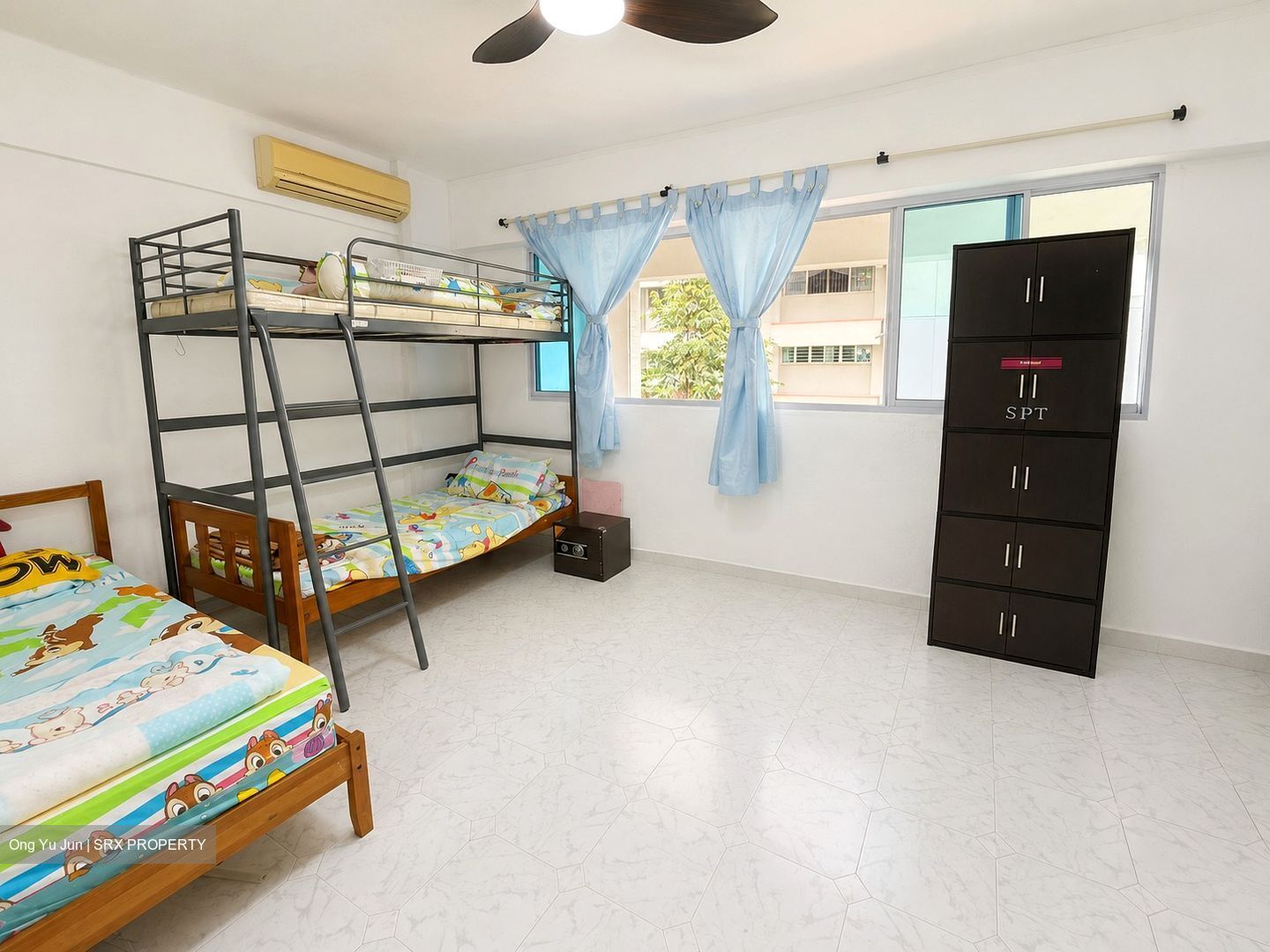 Blk 549 Jurong West Street 42 (Jurong West), HDB Executive #584408251
